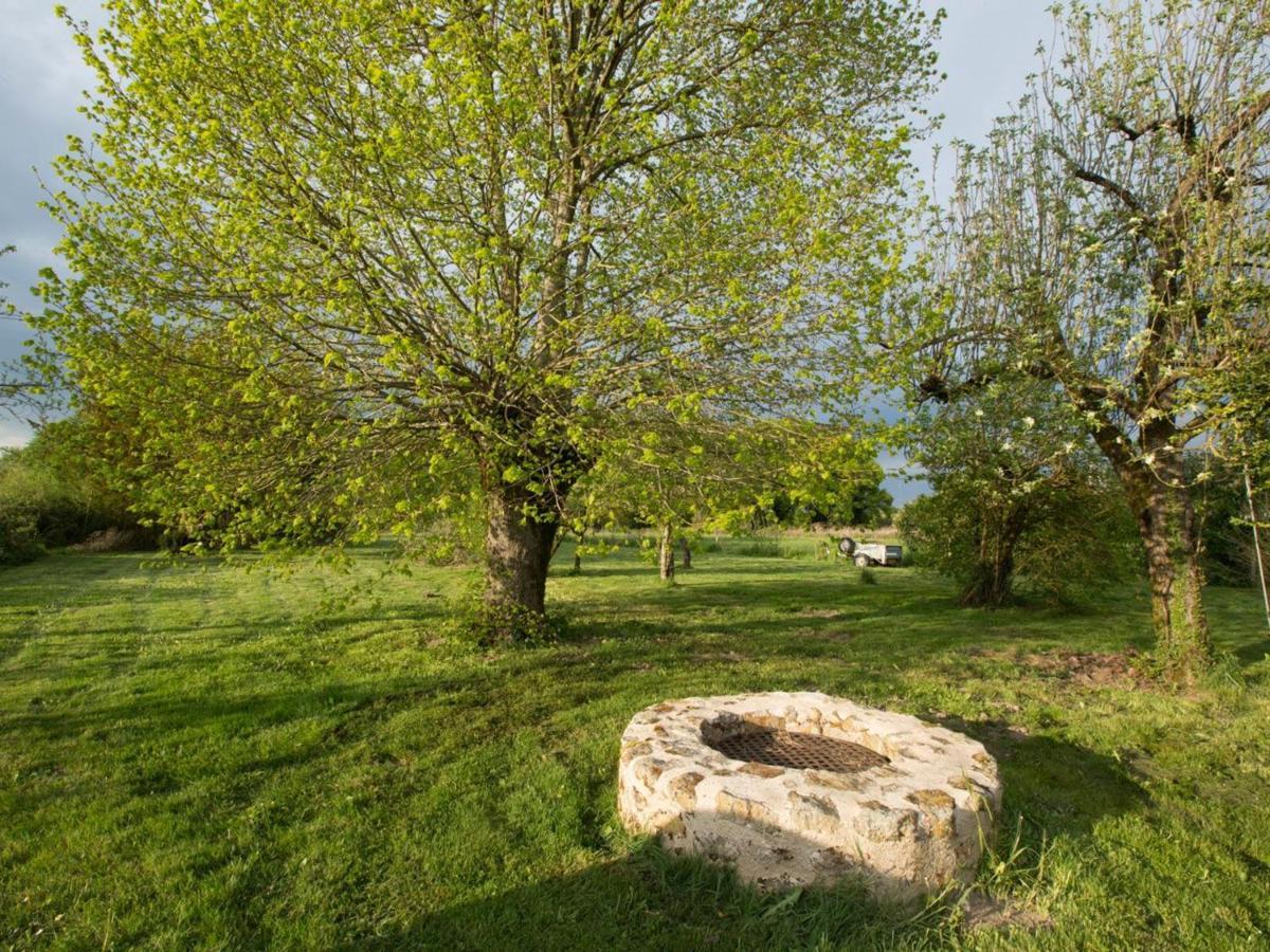 Sejour Nature Au Coeur Du Parc De La Brenne: Gite 4 Chambres, Jardin Et Terrasse, Proche De Rosnay - Fr-1-591-141 Rosnay (Indre) Exterior foto